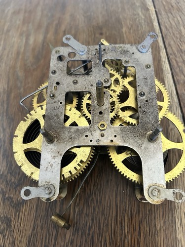 American clock movement - clock, spares