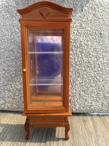 Beautiful display cabinet - a,