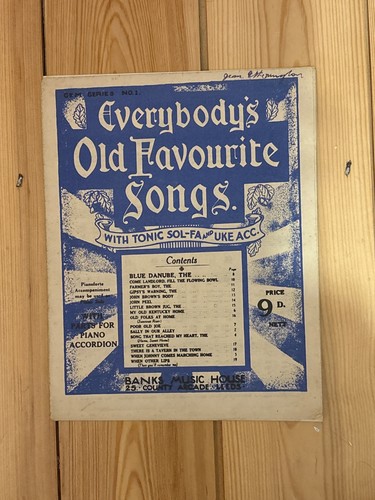 Everybody old favorite songs - everybody's,