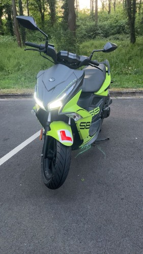 Green kymco super 50cc es - kymco,