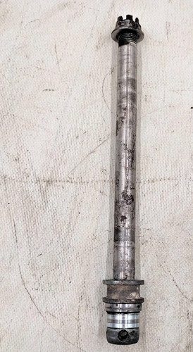 Rear wheel axle perno - rear,