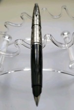 Parker Harlequin 45  Grey Shield Fountain Pen .Fine nib.QL code.England.
