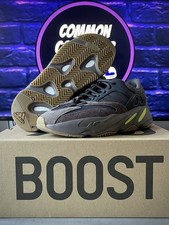 adidas Yeezy 700 Mauve UK 9.5 / US 10 Pre-Owned 9.5/10 ✅