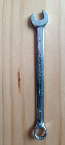 Halfords professional 11mm - halfords,