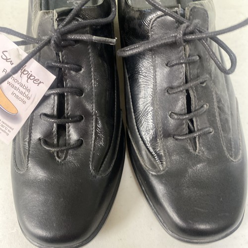 Black leather sandpiper - black,