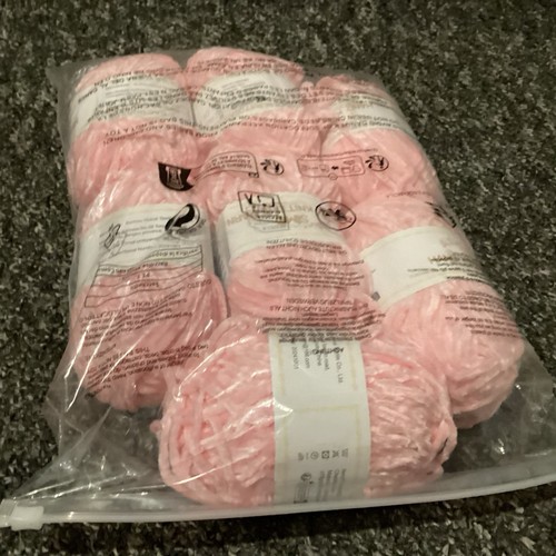 Pink polyester chenille yarn - pink,
