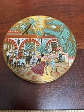 VINTAGE LE RAGE COMPACT W/ SPANISH DANCERS ART DECO W/ BRUSH & POWDER 1950s