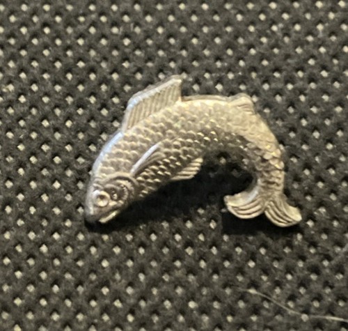 Jumping fish metal pin badge - fish,