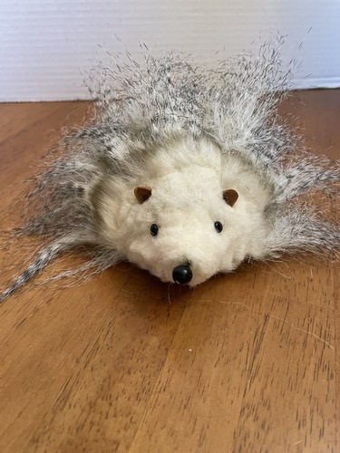 Soft feathery hedgehog - feathery,