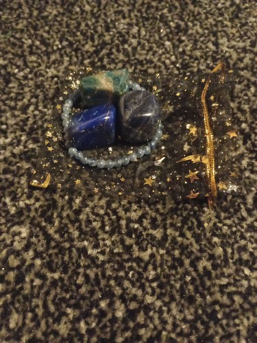 Blue crystals and bracelet - blue,