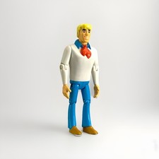 Scooby-Doo Fred 4.5” Action Figure 2001 Hanna-Barbera Poseable Toy