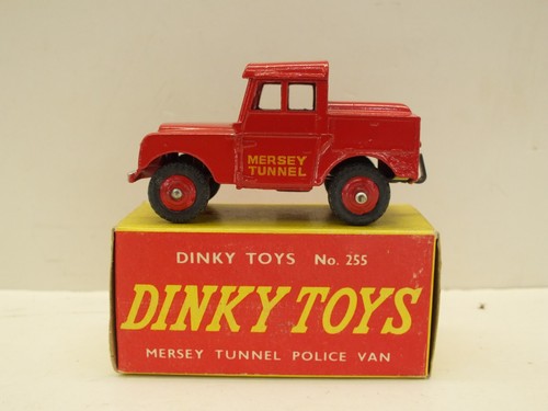 Dinky 255 mersey tunnel police - 255,