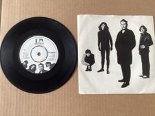 The Stranglers Walk On By /