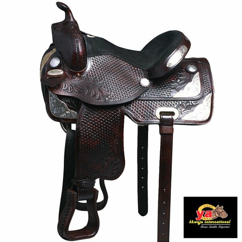 Western show saddle - , on