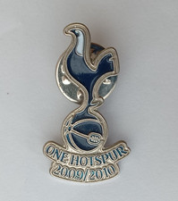 Tottenham Hotspur Spurs Enamel Football Lapel Pin Badge.     PB2-326