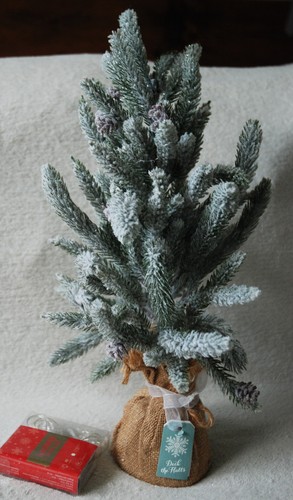 Snowy sparkling christmas - snowy,