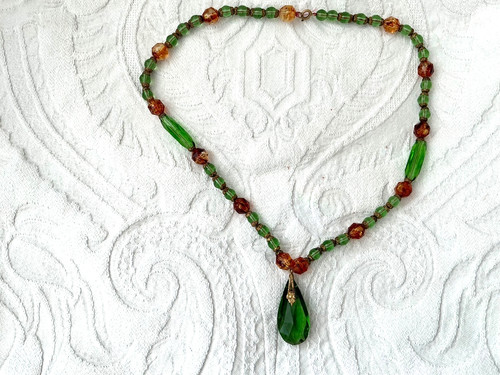 Vintage faceted glass bead - faceted,