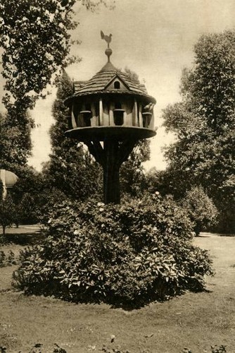 Dovecote capacious cote - dovecote,