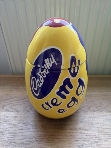 Cadbury creme egg large cookie - egg,