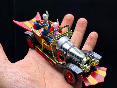 Corgi chitty bang - 1:45,