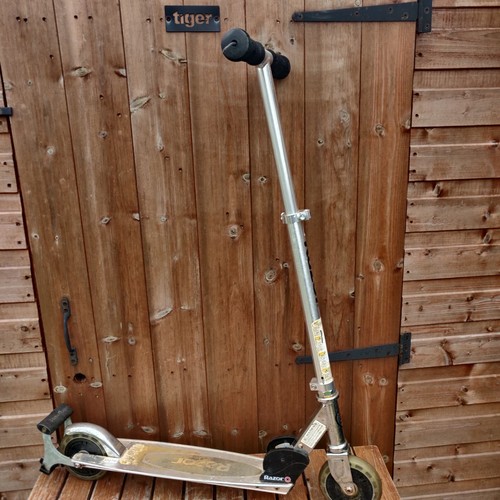 Razor spark 50kg max - spark, kick