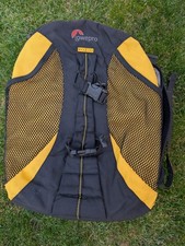 LowePro Dry Zone 200 DZ Camera Bag Back Pack