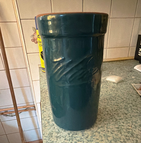 Green glossy glazed ceramic - green,