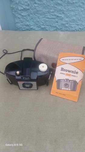 Vintage original kodak brownie - vintage,