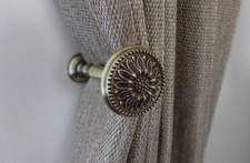 Antique Gold Brass Camomile Rustic Curtain Tie Back Holdback Hook Pack of 2