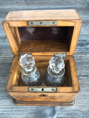 Antique walnut perfume - antique, casket