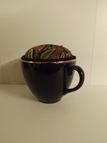 Vintage pin cushion - ,