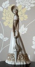 Large 31cm Miquel Requena