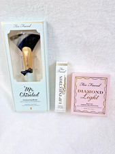 Too Faced Diamond Light