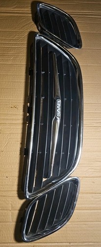 2005 saab front grille - front,