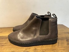 CLARKS COLLECTION LADIES BROWN