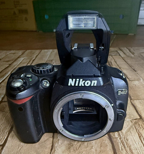 Nikon d40 1mp - 6.1mp, digital