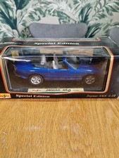 Maisto Jaguar XK8 1:18 Scale