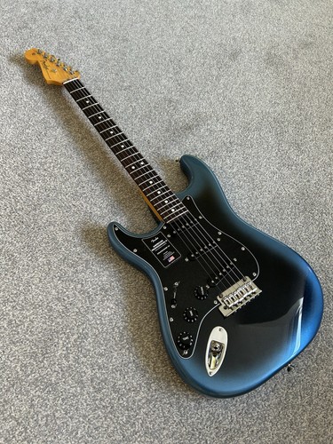 Left handed fender american - handed,