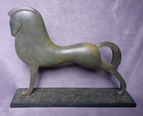 Stunning large trojan - stunning,