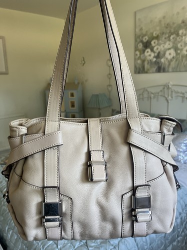 Bennett luxurious leather - l.k,