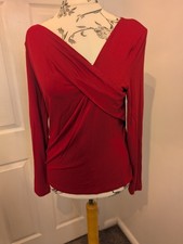 Artigiano Women's Long Sleeve Cross Over V Neck Red Top Size 14