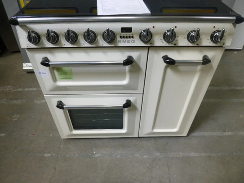 Smeg range cooker cream - cooker,