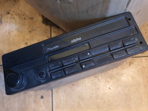 Audi 1990 radio cd - s2,