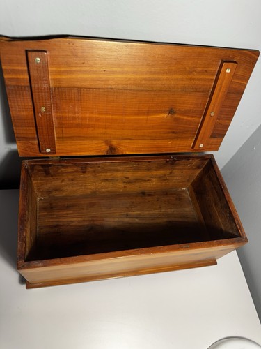 Vintage cedar chest recipe box - cedar,