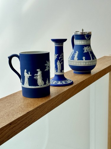 Antique wedgwood blue - antique,