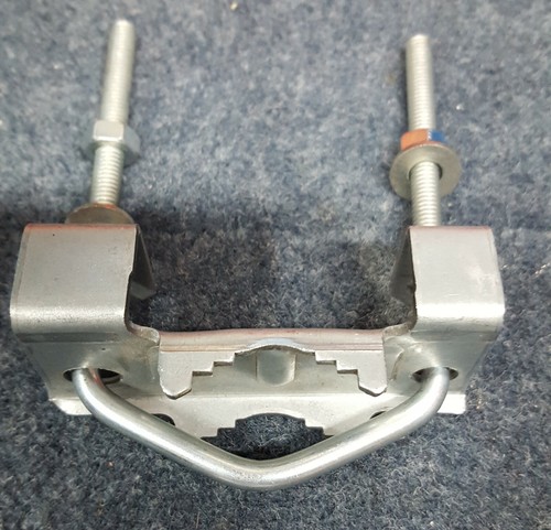 Aerial mast clamp 15mm - to,