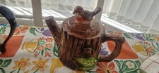 VINTAGE NOVELTY TEAPOT CERAMIC POTTERY TREEPOT DESIGN BOB HERSEY