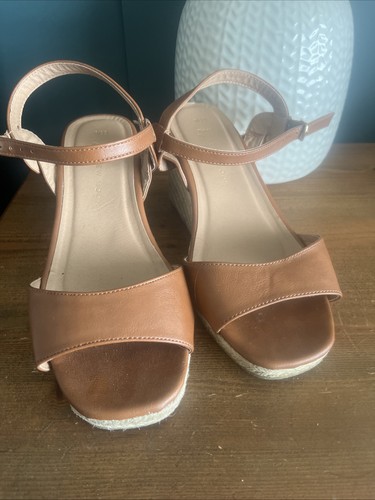 Size new look extra wide - size, fit