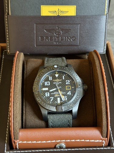 Breitling avenger blackbird - avenger,