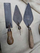 LANES TYZACK BRADES POINTING